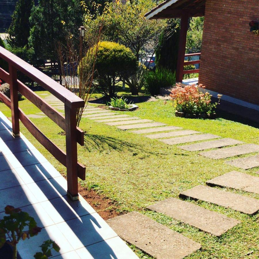 Chales Encantus Villa มงชิแวร์จิ ภายนอก รูปภาพ