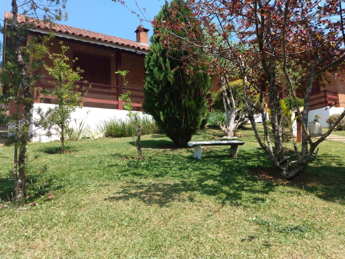 Chales Encantus Villa มงชิแวร์จิ ภายนอก รูปภาพ