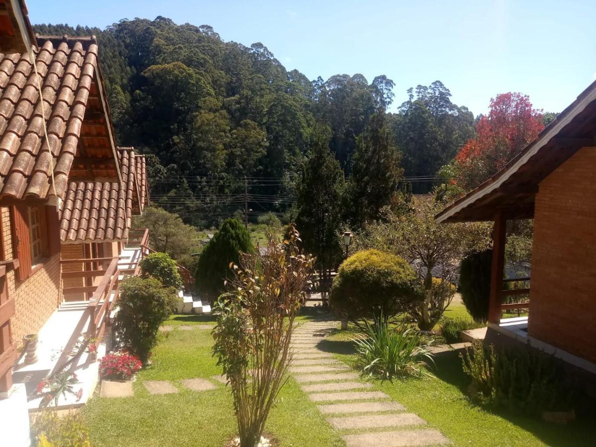 Chales Encantus Villa มงชิแวร์จิ ภายนอก รูปภาพ