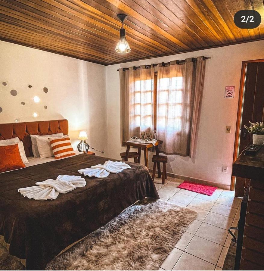Chales Encantus Villa มงชิแวร์จิ ภายนอก รูปภาพ