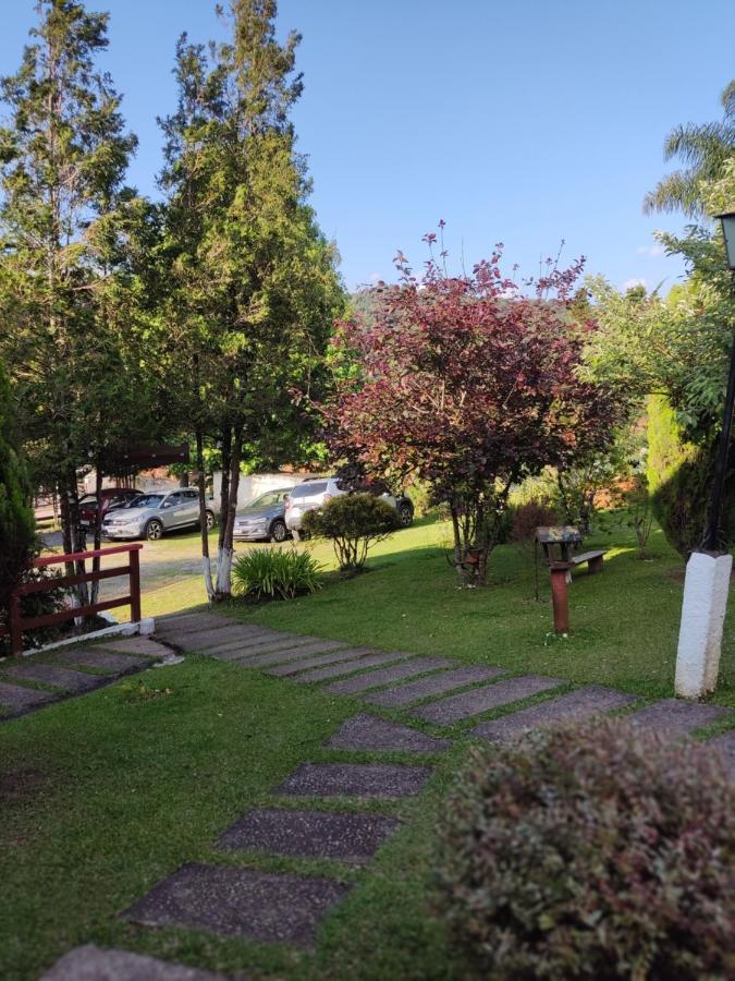 Chales Encantus Villa มงชิแวร์จิ ภายนอก รูปภาพ