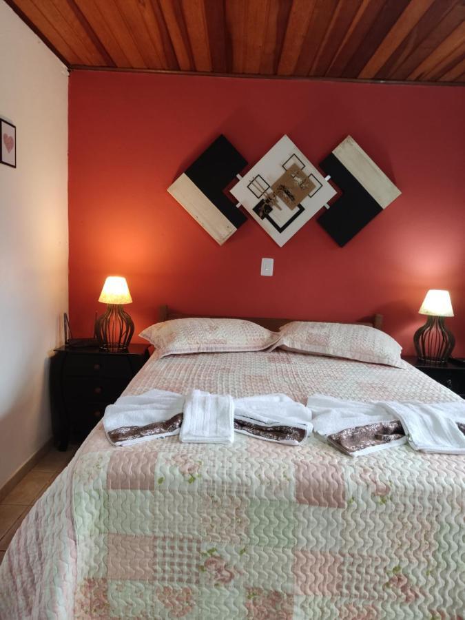 Chales Encantus Villa มงชิแวร์จิ ห้อง รูปภาพ