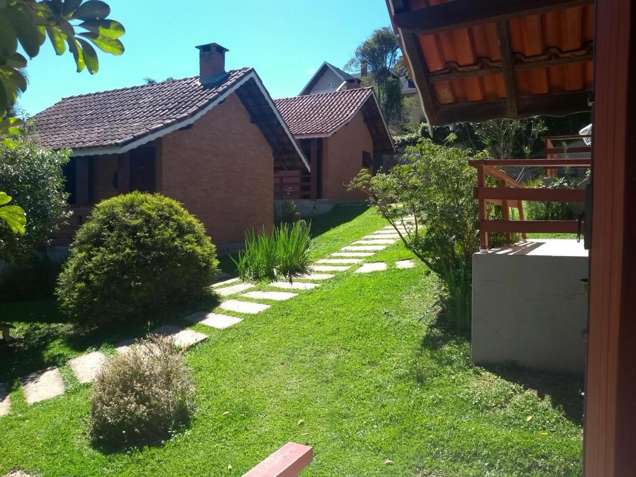 Chales Encantus Villa มงชิแวร์จิ ภายนอก รูปภาพ